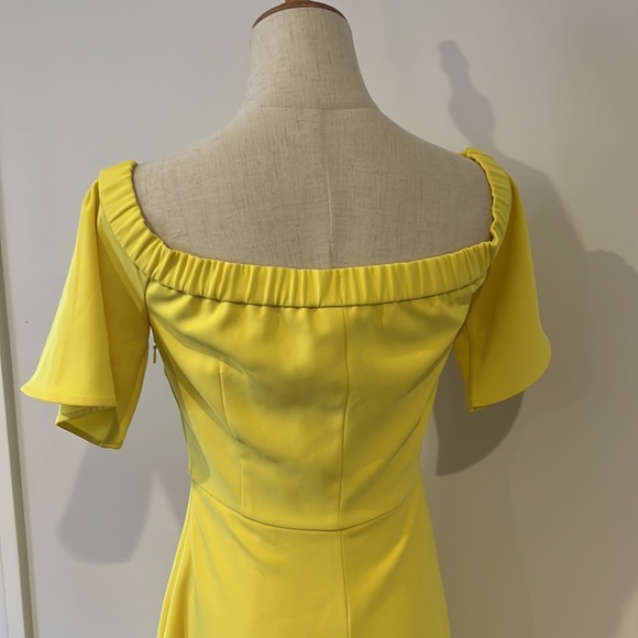 Witchery yellow off the shoulder long gown - Picture 4 of 9